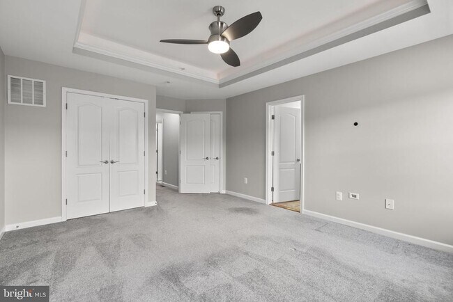 Building Photo - 9442 Adelaide Ln