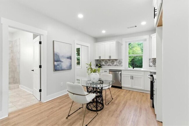 Building Photo - 1441 Ezra Church Dr NW