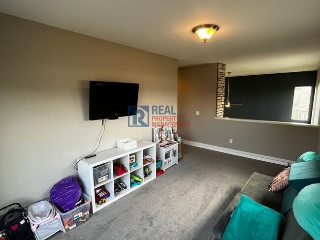 Building Photo - 2907 Photon Ct