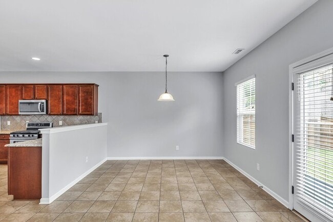 Building Photo - 3817 Althorp Drive