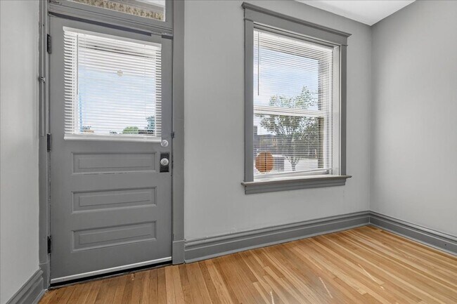 Building Photo - 5719 Gravois Ave