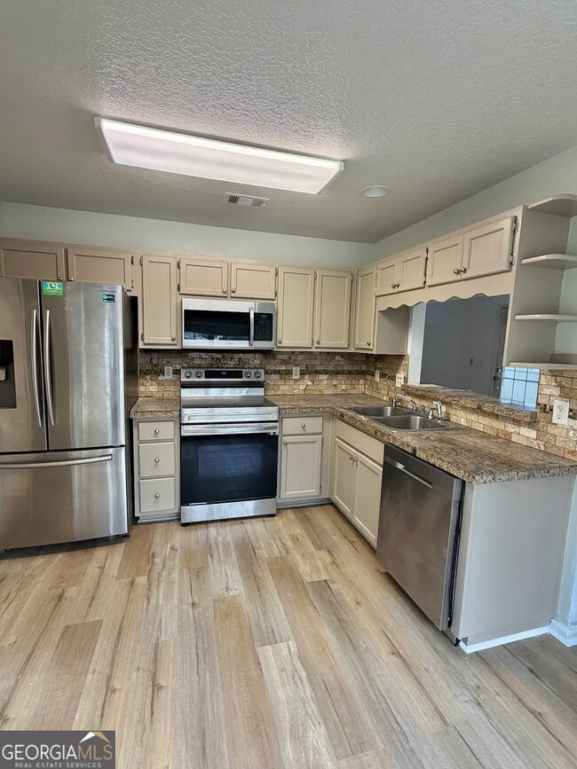 Building Photo - 93 Mollies Ct