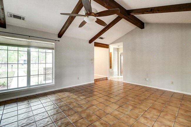 Building Photo - 3121 Seafoam Dr