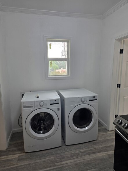 Building Photo - 1844 Line Ave