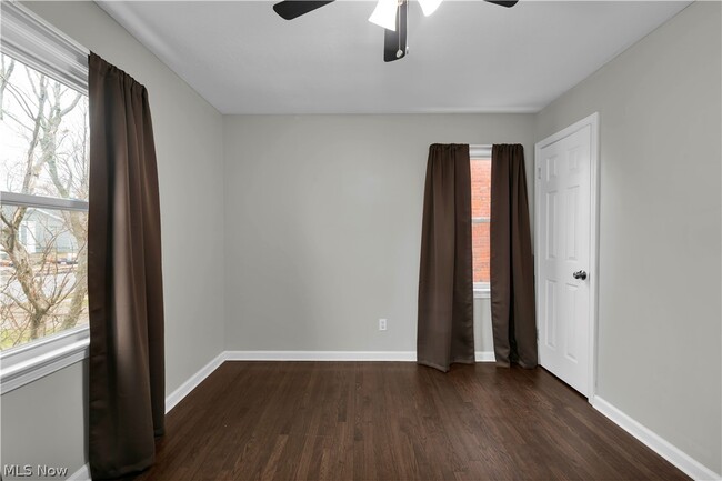 Building Photo - 4561 W 148th St