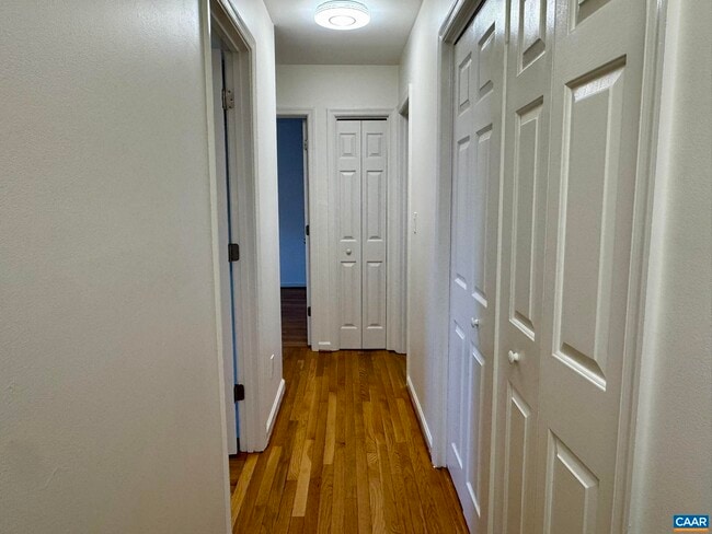 Building Photo - 3176 Crossfield Ln