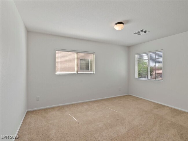 Building Photo - 4905 Apache Valley Ave