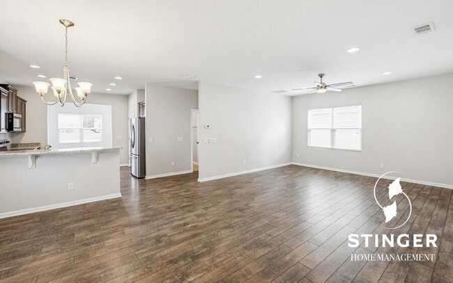 Building Photo - 4 Burley Ln