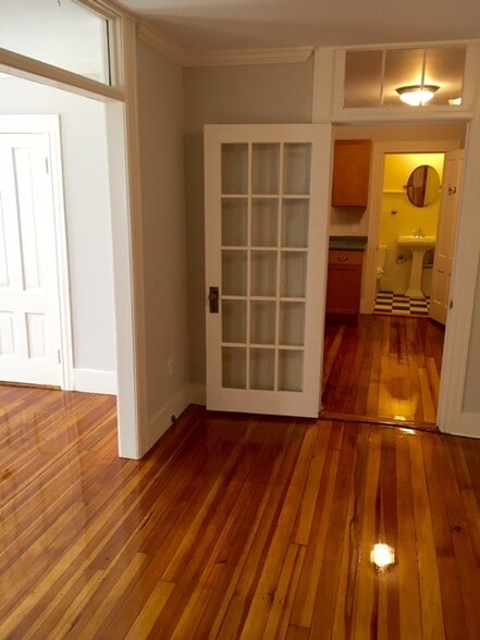 hall - 263 Pleasant St