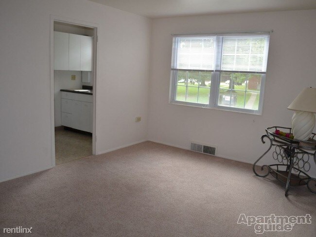 Building Photo - 1907 Pleasantdale Rd