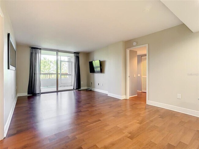 Building Photo - 2333 Feather Sound Dr