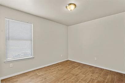 Building Photo - 4-Bedroom with 2 Full Baths in Northeast, El Paso!