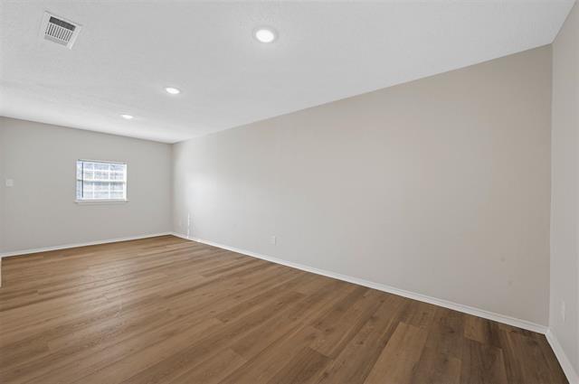 Building Photo - 1501 Sunny Meadow Rd