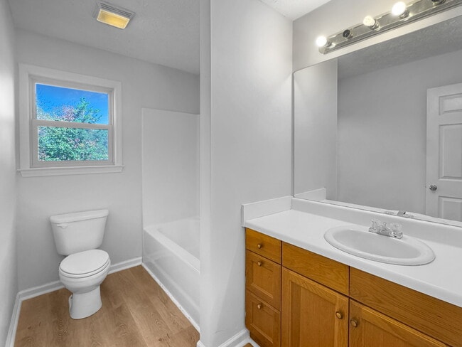 Building Photo - Spacious 3-Bedroom with Bonus Room in Lula