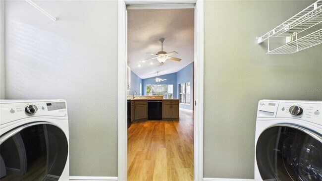 Building Photo - 11654 Leda Ln