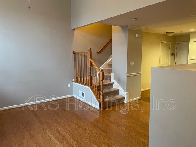 Building Photo - 14217 St Germain Dr