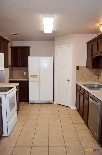 Building Photo - 5406 Oster Dr