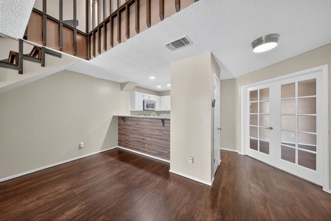 Building Photo - 4107 Medical Dr