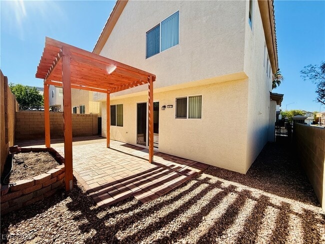 Building Photo - 9725 Kampsville Ave