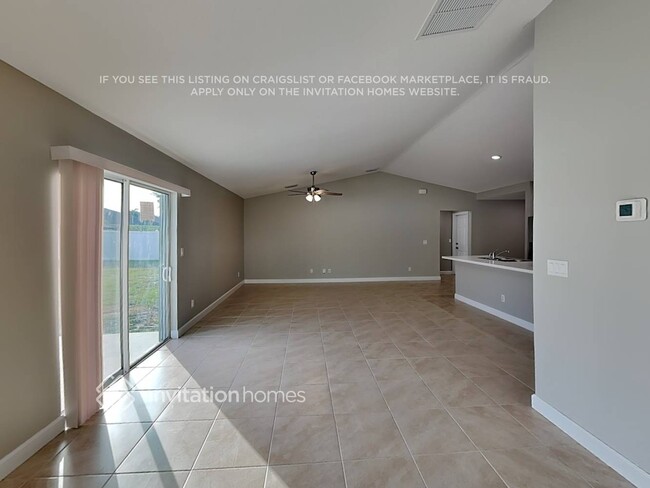 Building Photo - 714 SW McCracken Ave