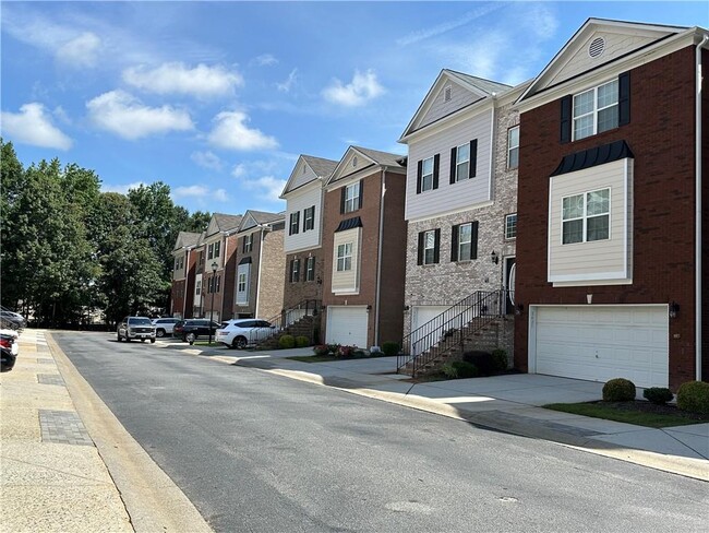 Building Photo - 3425 Lockmed Dr