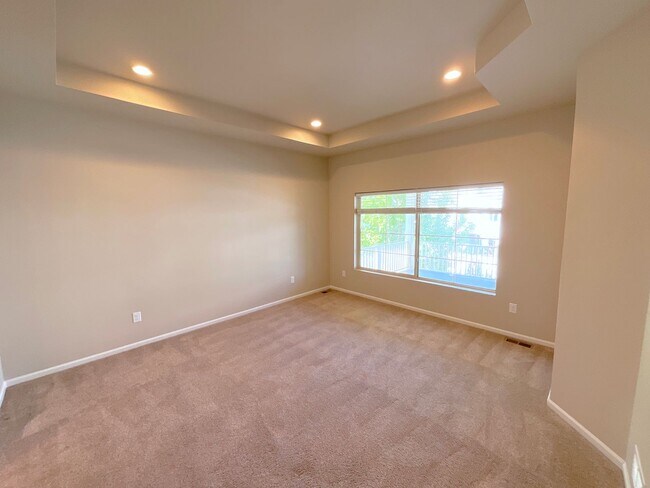 Building Photo - 6706 Golden Briar Ln