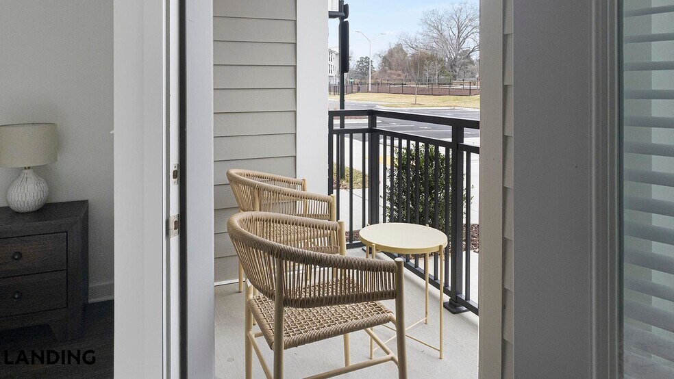 Building Photo - 2110 Birkhall St