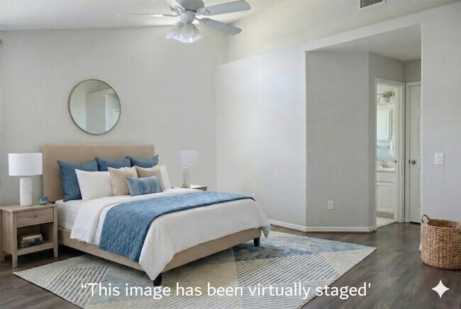 Building Photo - 13600 Breton Ridge St