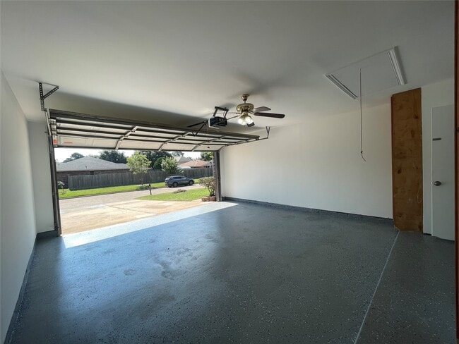 Building Photo - 3611 Shadow Trail