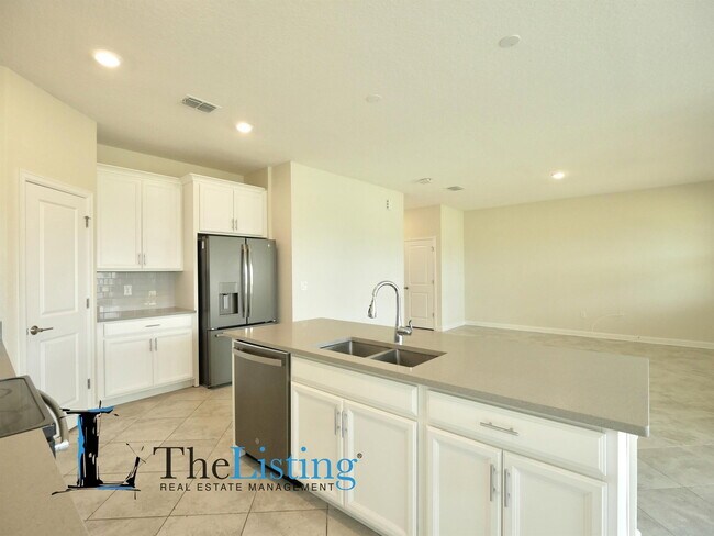 Building Photo - 1043 Blackwolf Run Dr