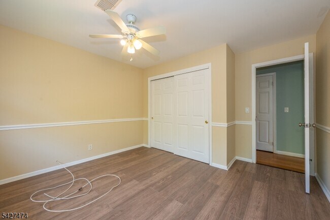 Building Photo - 50 W Lindsley Rd