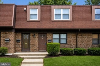 Building Photo - 603 Silver Ct