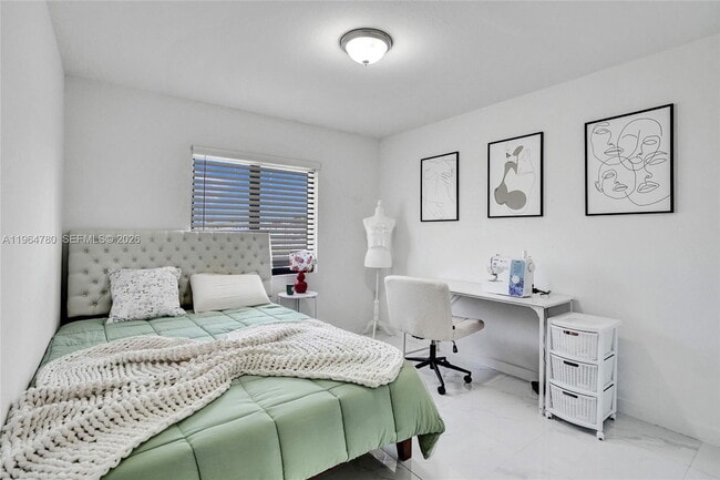 Building Photo - 1712 NW 76th St