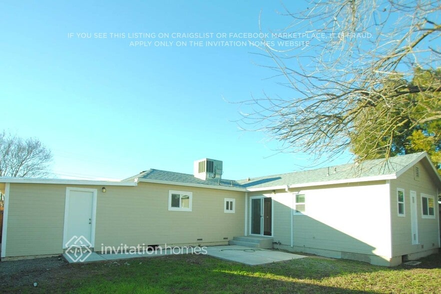 Building Photo - 7116 Linda Vista Dr