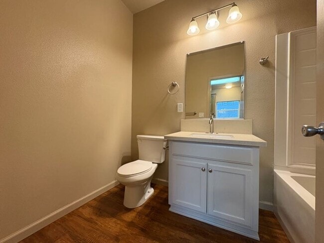 Building Photo - Remodeled Two Bedroom Quadplex Unit