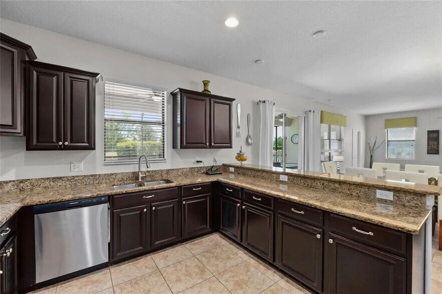 Building Photo - 1401 Wexford Way