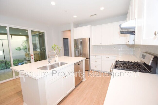 Building Photo - 173 Stage Trail Rd.