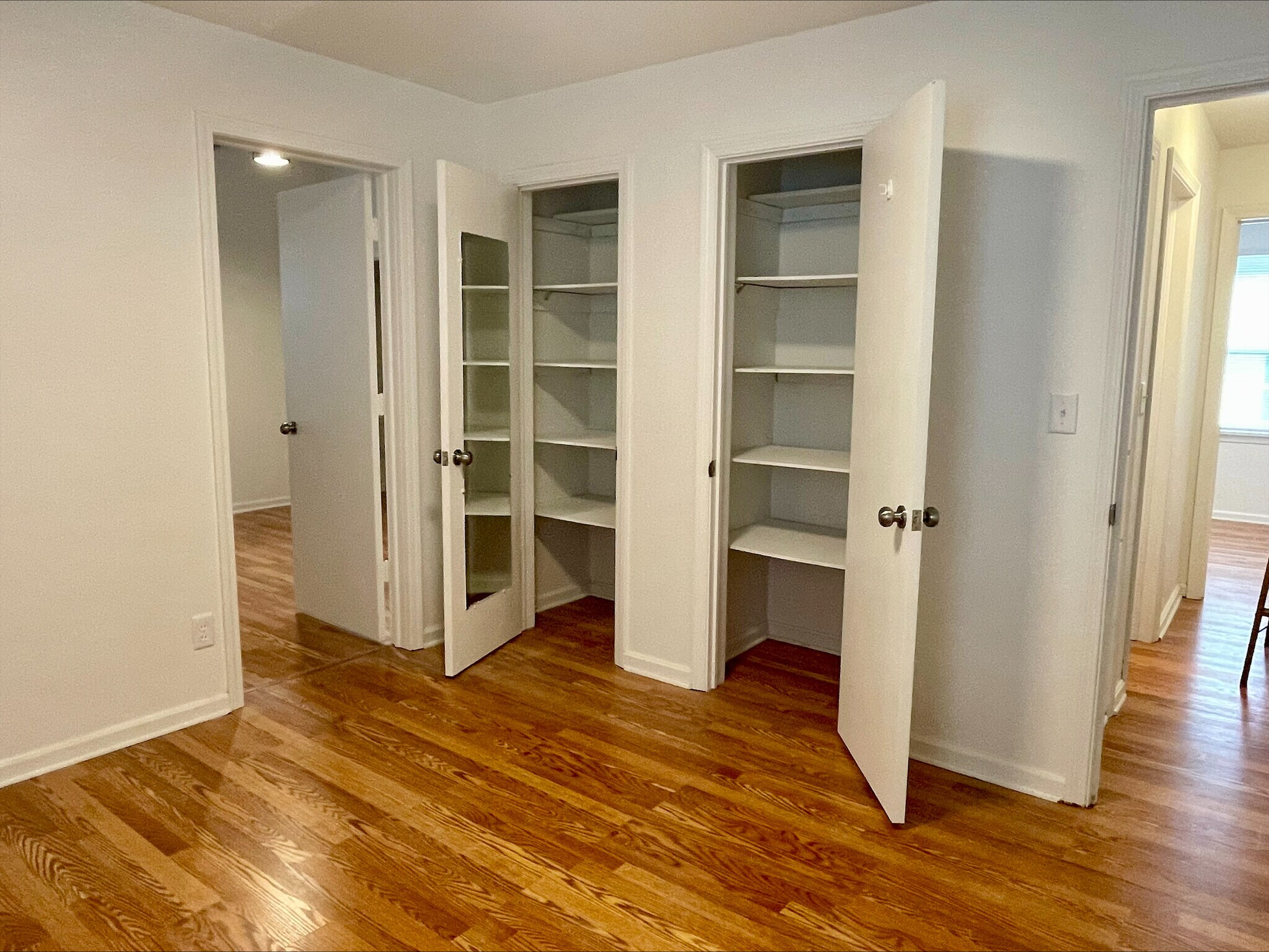 Building Photo - 34 Clinton Ave