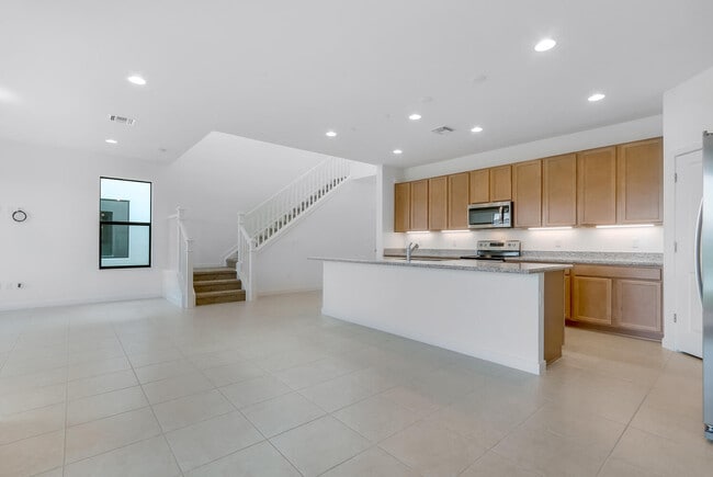 Building Photo - 8751 Corvus Dr