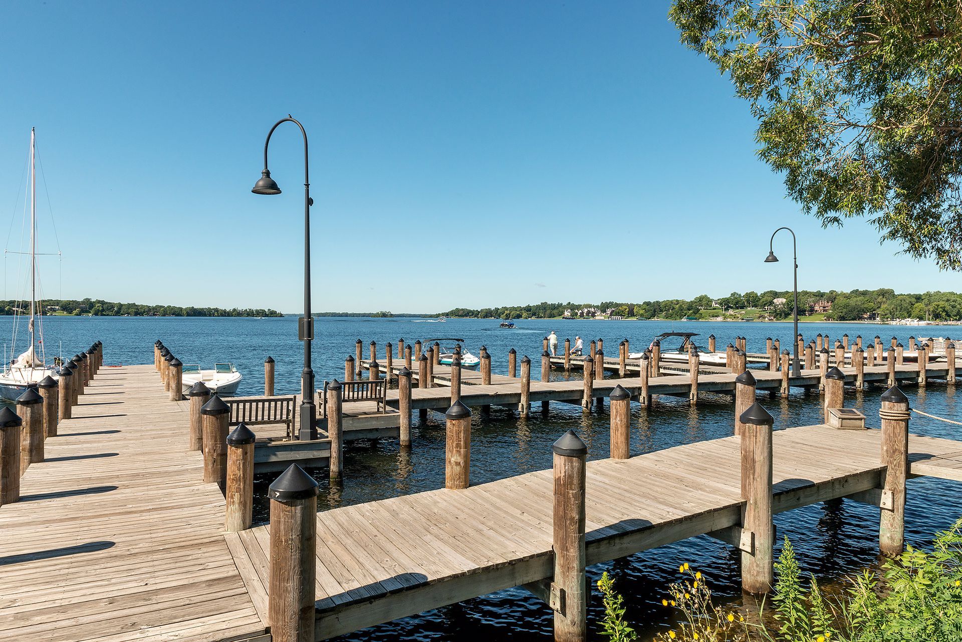 Steps away from award winning restaurants, shops, trails, and Lake Minnetonka - 935 Lake St E