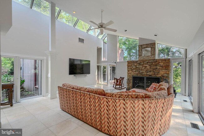 Building Photo - 2101 Tufton Ave