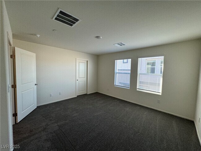 Building Photo - 9917 Marigold Hls St