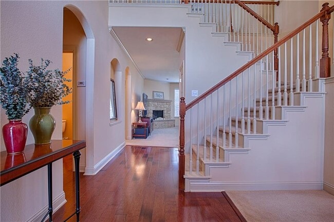 Building Photo - 12500 Calistoga Way