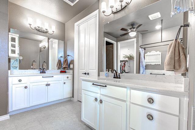 Building Photo - 108 Charming Redbud Ln
