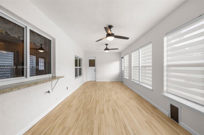 Building Photo - 7700 NW 11th Pl