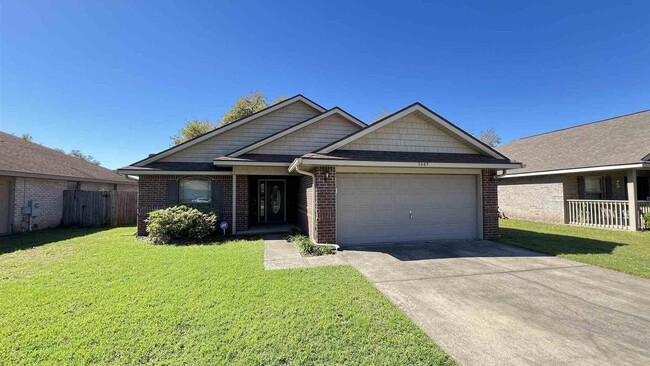 Building Photo - 5544 Peach Dr