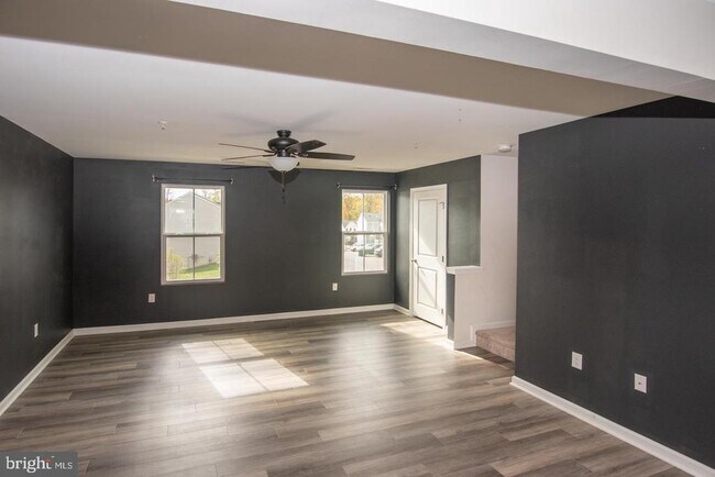 Building Photo - 110 Nelson Ln