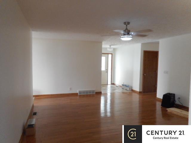 Building Photo - 4801 Hiland Dr