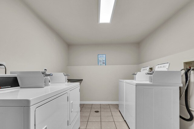 Building Photo - 10146 Hartford Ct