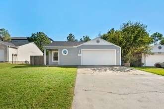 Building Photo - Great Location - 3/2 close to Downtown Bentonville!